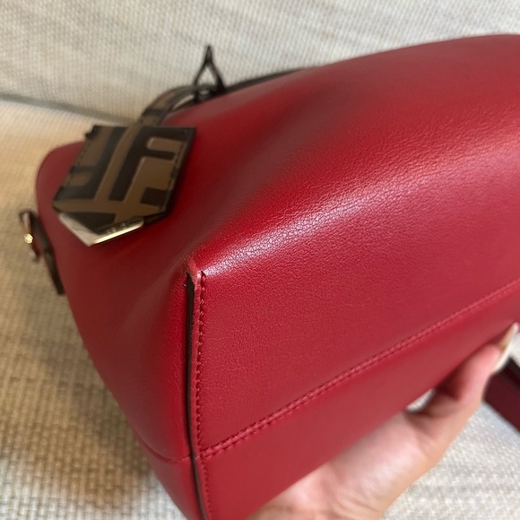 Fendi By The Way Shoulder Bag - Picture 9 of 16